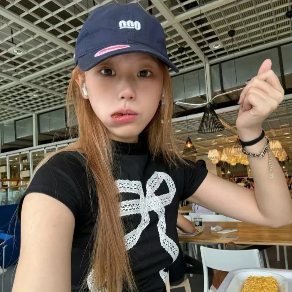 美女足球队